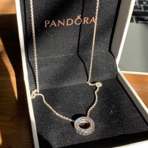 pandora logo pavè circle collier necklace